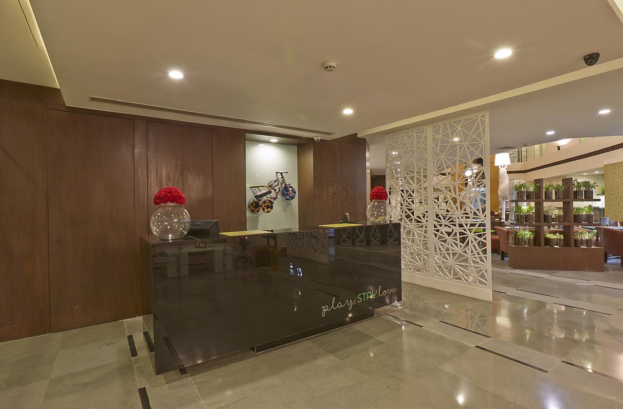 K10 Hotel Vadodara Dış mekan fotoğraf
