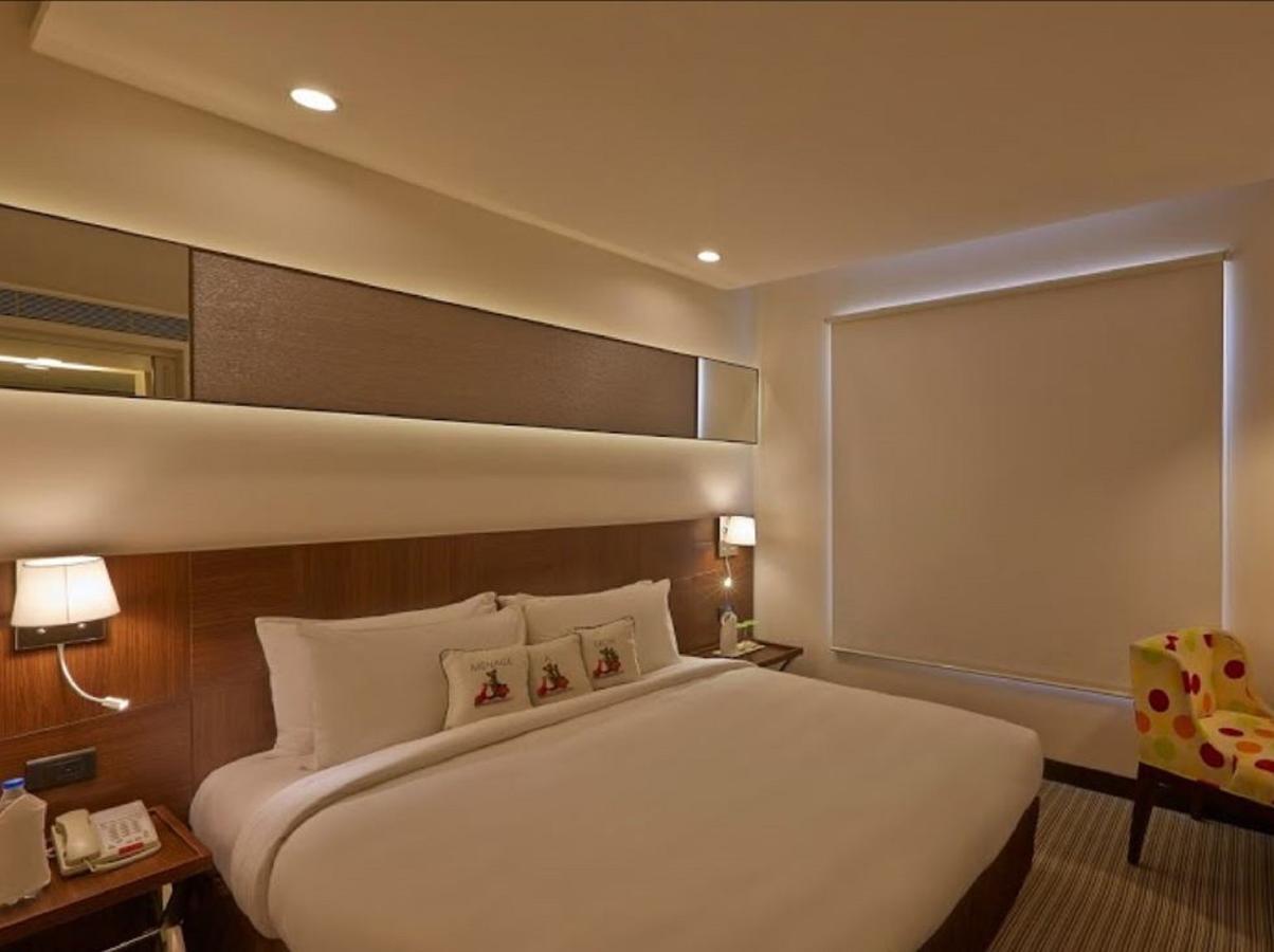 K10 Hotel Vadodara Dış mekan fotoğraf